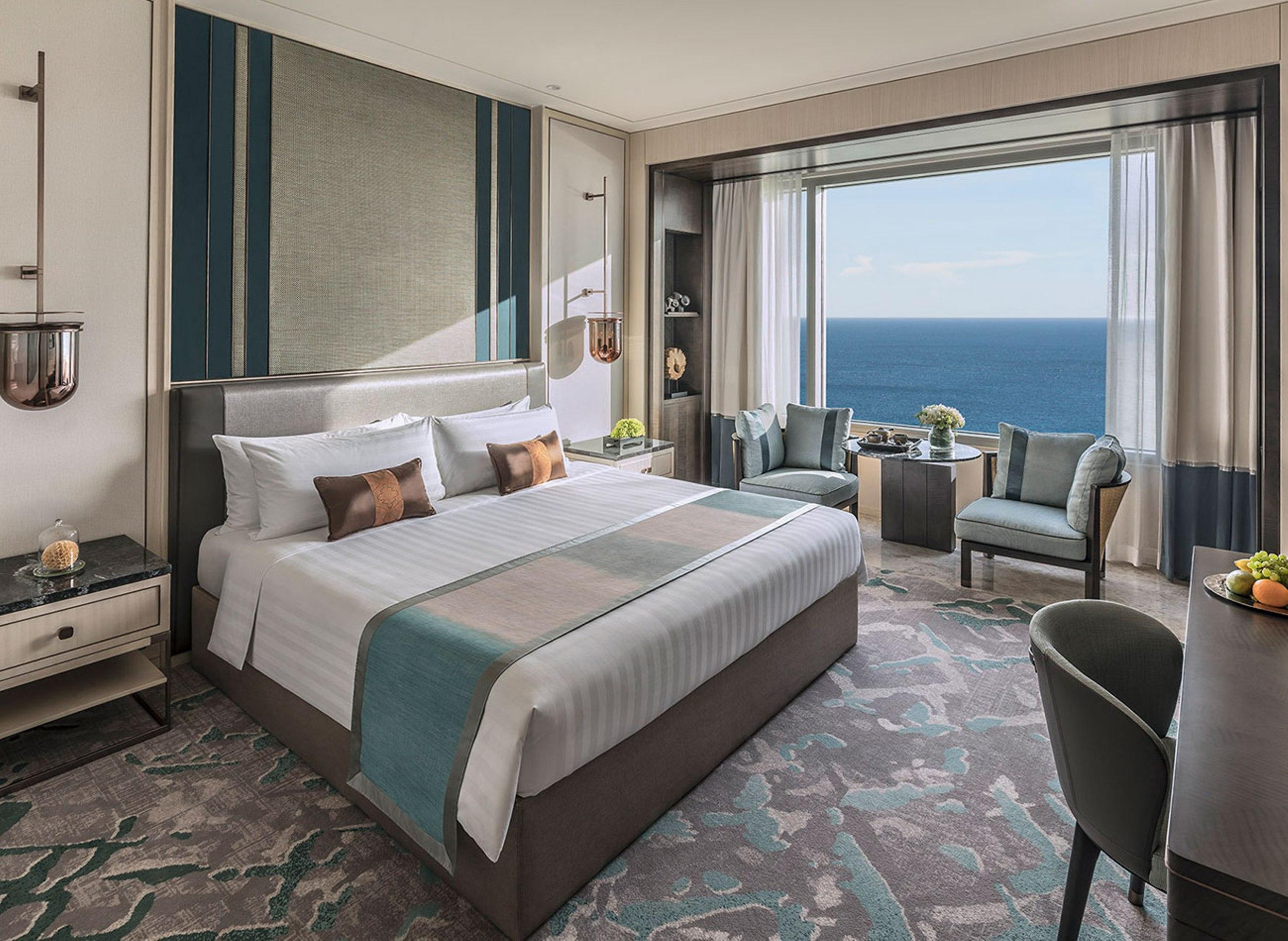 Shangri-la Hotel