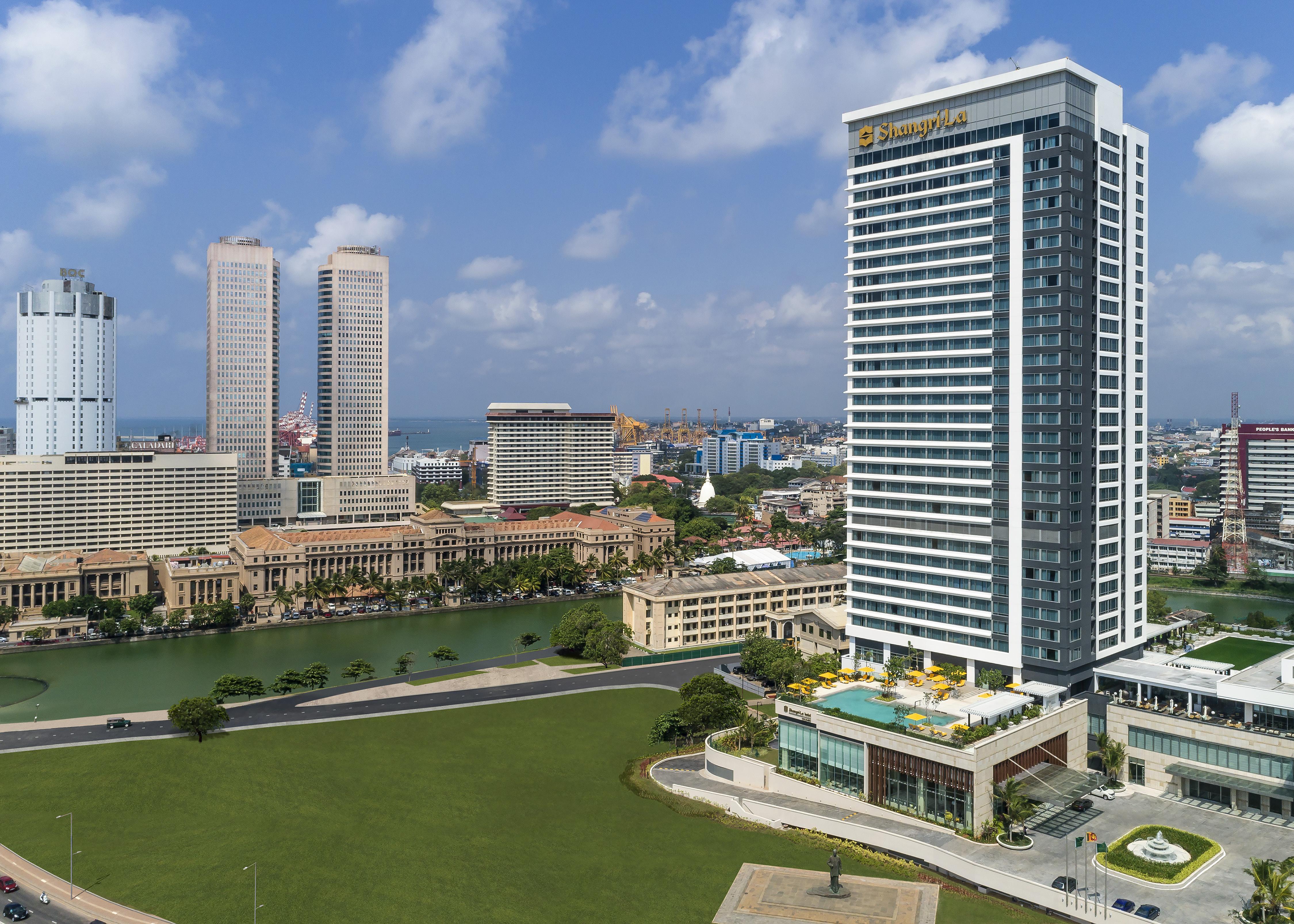 Hotel Shangri-la 5*